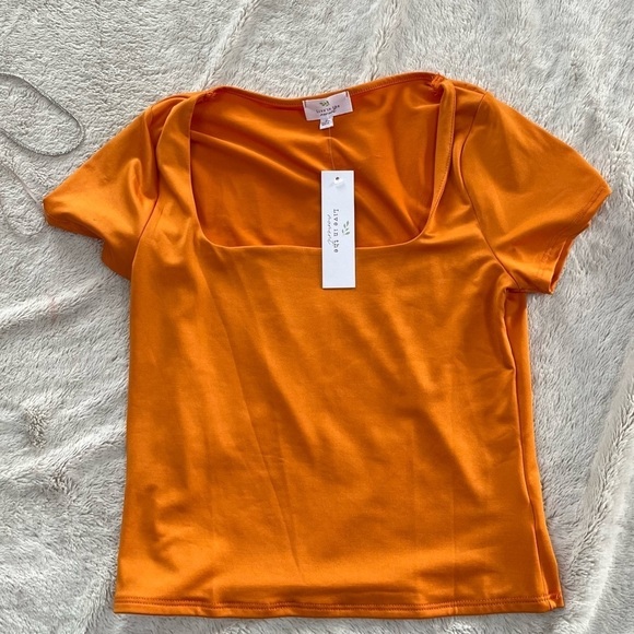 Square neck top - Picture 1 of 1